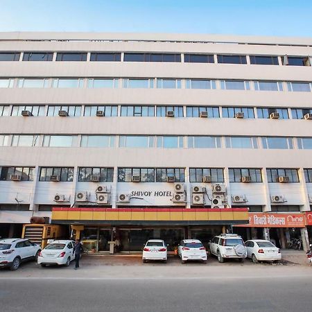 Shivoy Hotel جوراكبور المظهر الخارجي الصورة