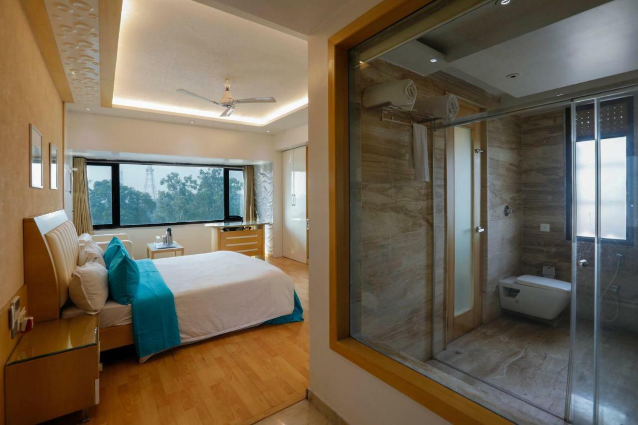Shivoy Hotel جوراكبور المظهر الخارجي الصورة